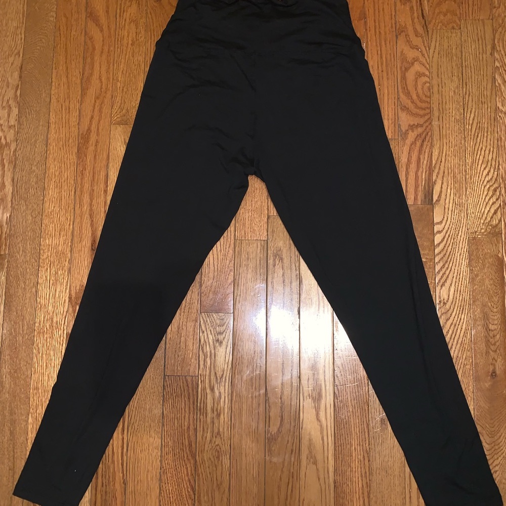 High waisted leggings